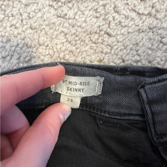 Madewell Women’s Gray 9” Mid Rise Skinny Jeans Size 26 - Picture 13 of 13
